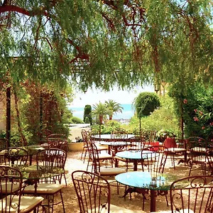 Royal Bon Repos 3* Sainte-Maxime